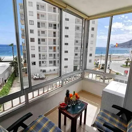 Apartament Comfy Sea View With Parking